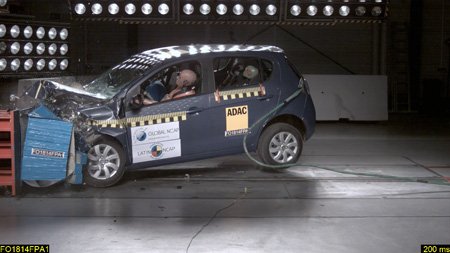 novo-palio-sem-airbags-proteste